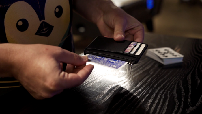 <b>레이저 카드 투 월렛</b> <br/>(Razor Card to Wallet by Josh Burch) - 이미지 5